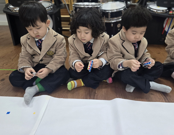 점이 모이면 선이되요.